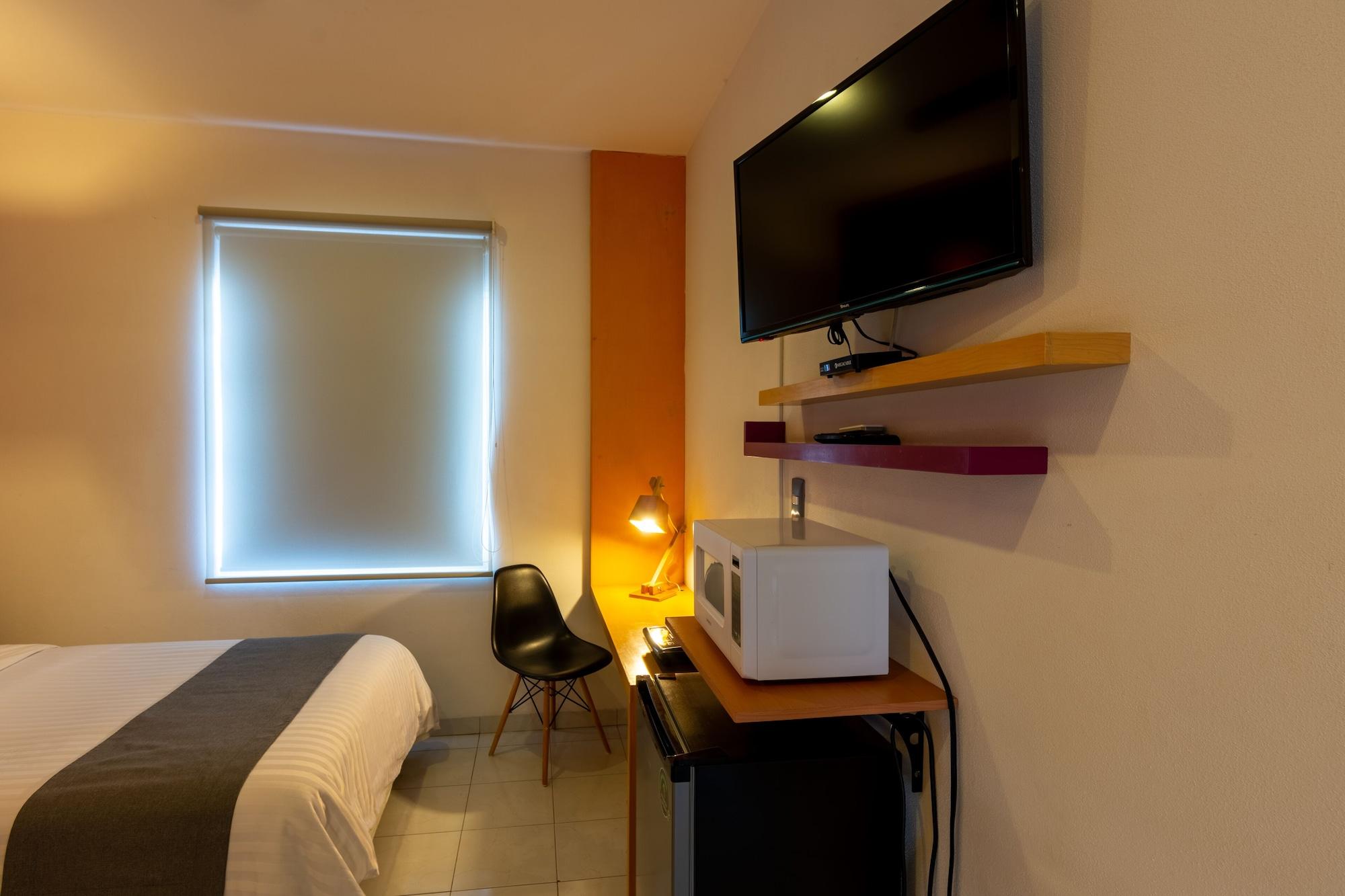 Hotel Mexico Inn Express Salamanca Zewnętrze zdjęcie