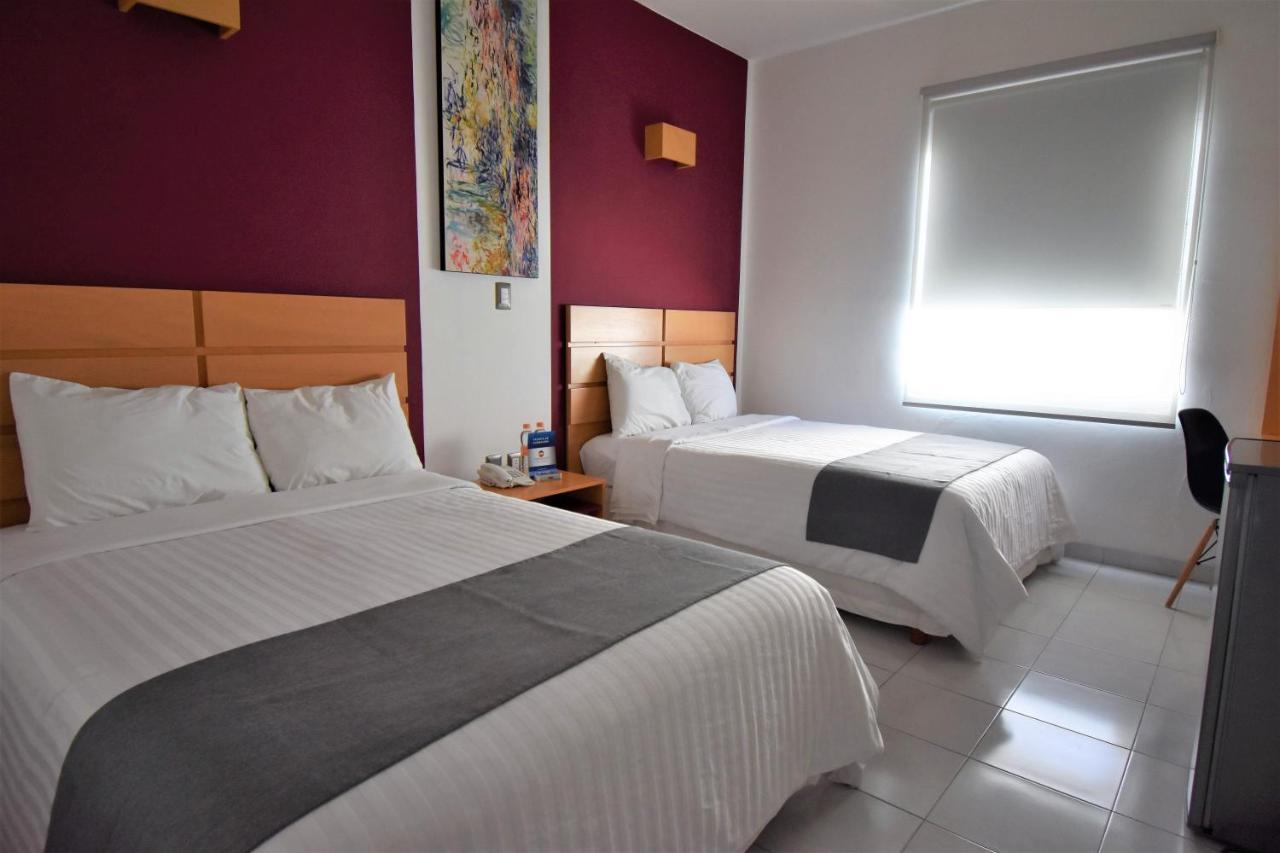 Hotel Mexico Inn Express Salamanca Zewnętrze zdjęcie
